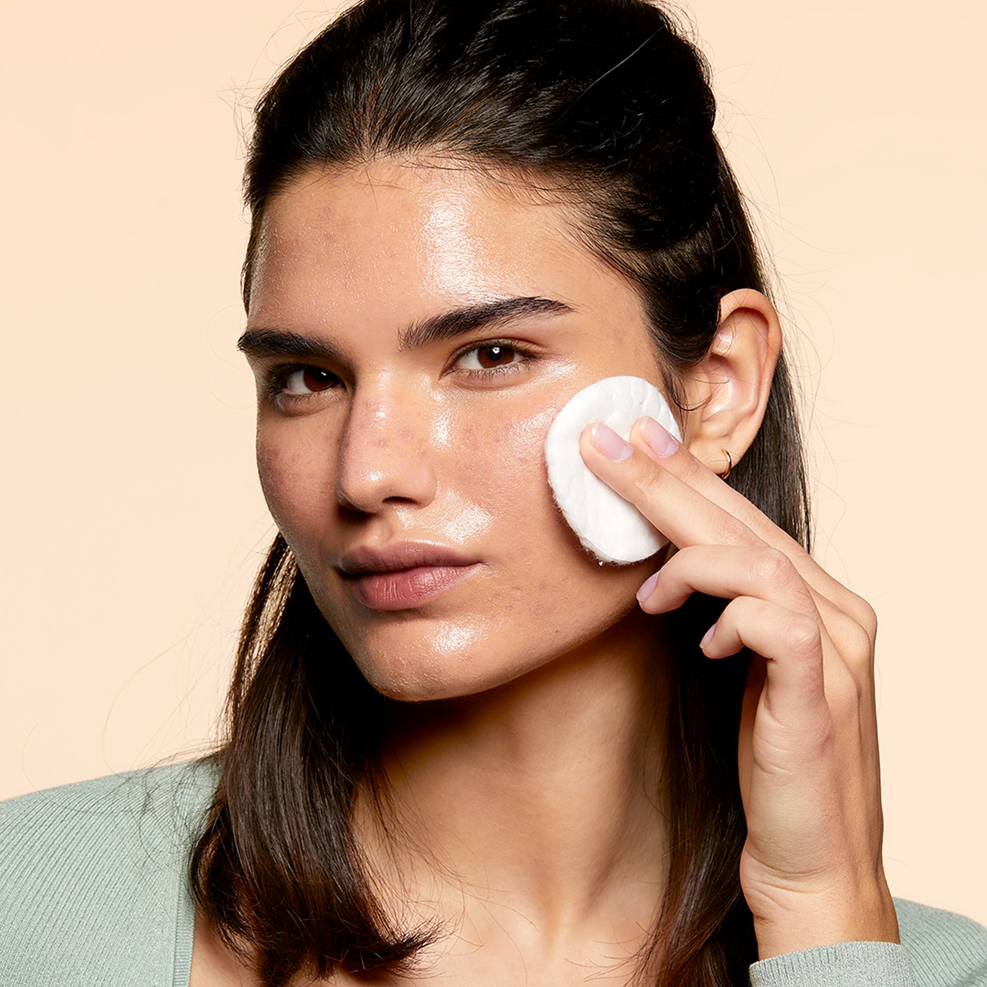 https://media-cdn.oriflame.vn/productImage?externalMediaId=product-management-media%2fProducts%2f41672%2f41672_3.png&MediaId=15037595&Version=3