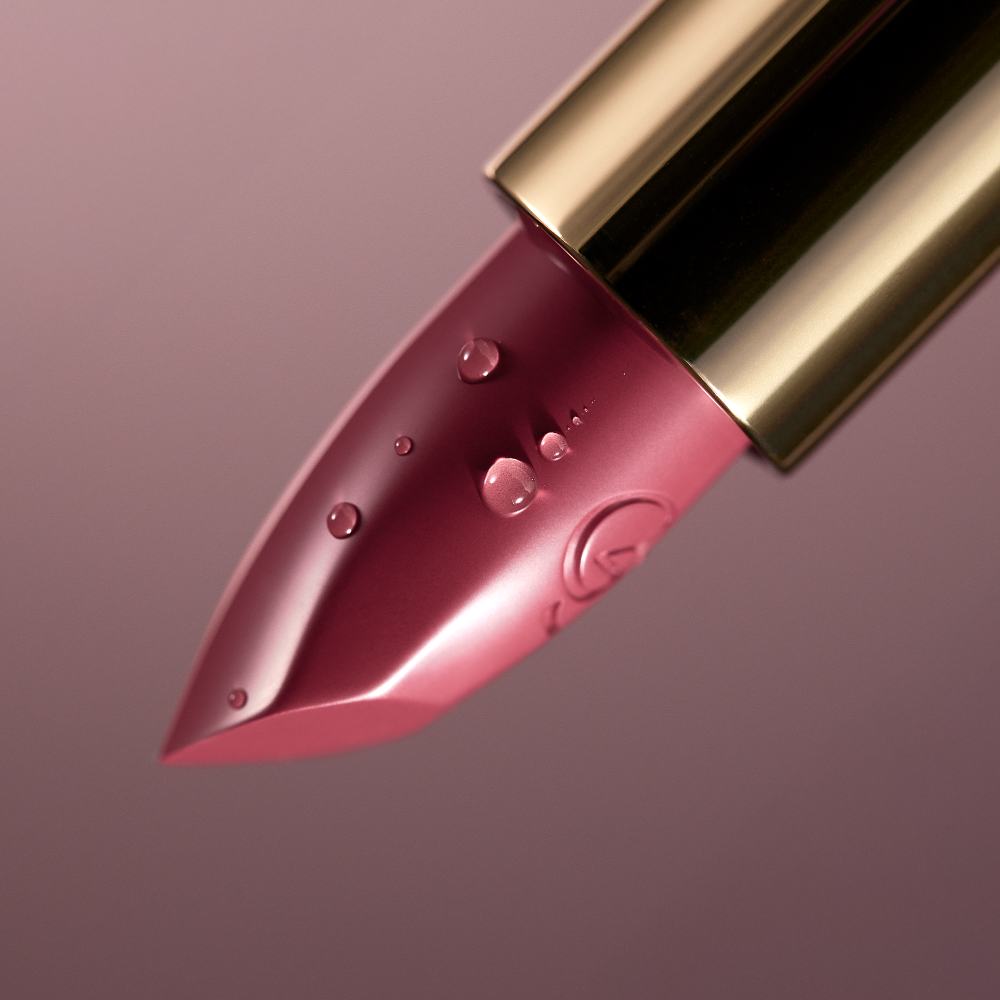 Một hình ảnh cận cảnh của son môi