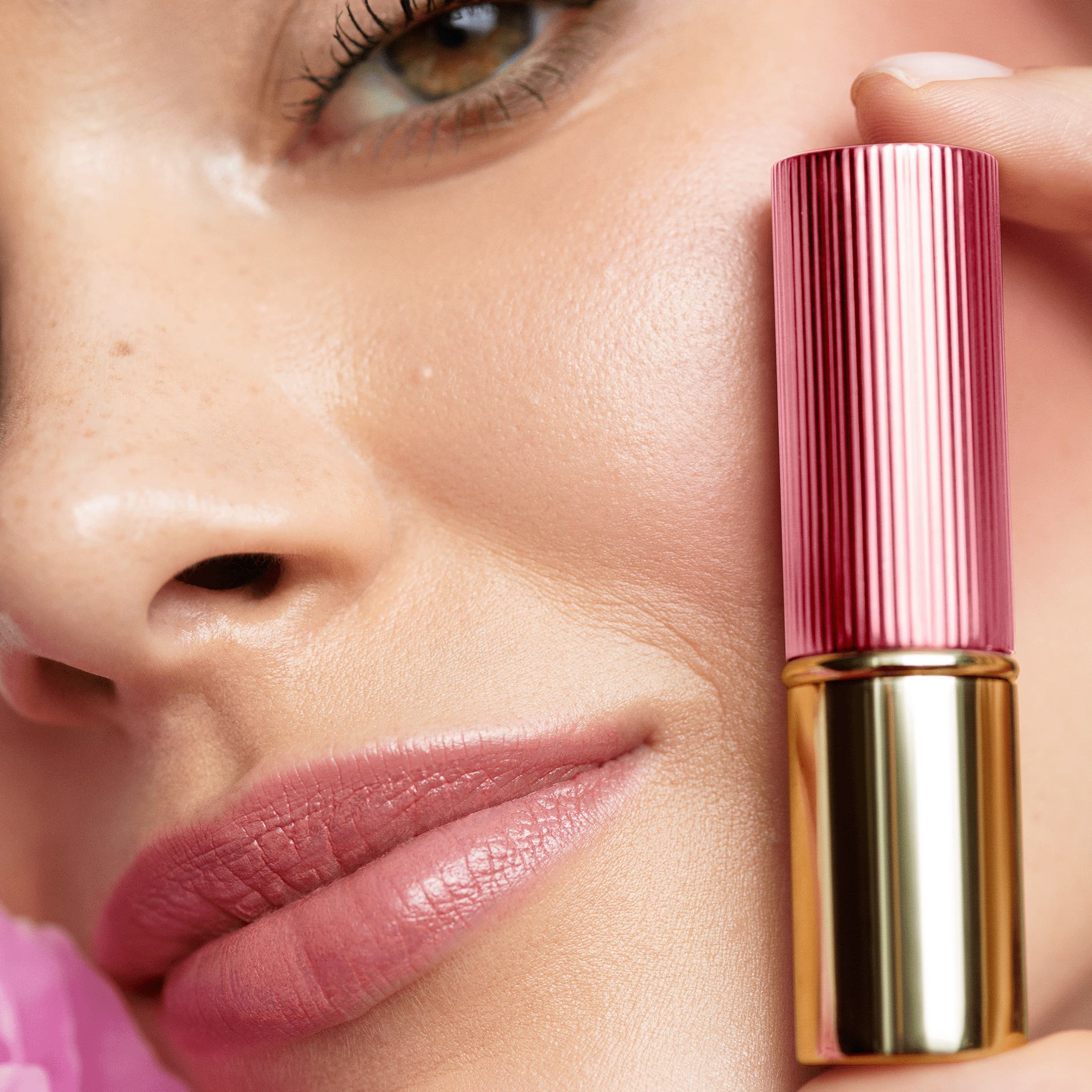 https://media-cdn.oriflame.vn/productImage?externalMediaId=product-management-media%2fProducts%2f46958%2f46958_8.png&MediaId=19844555&Version=2
