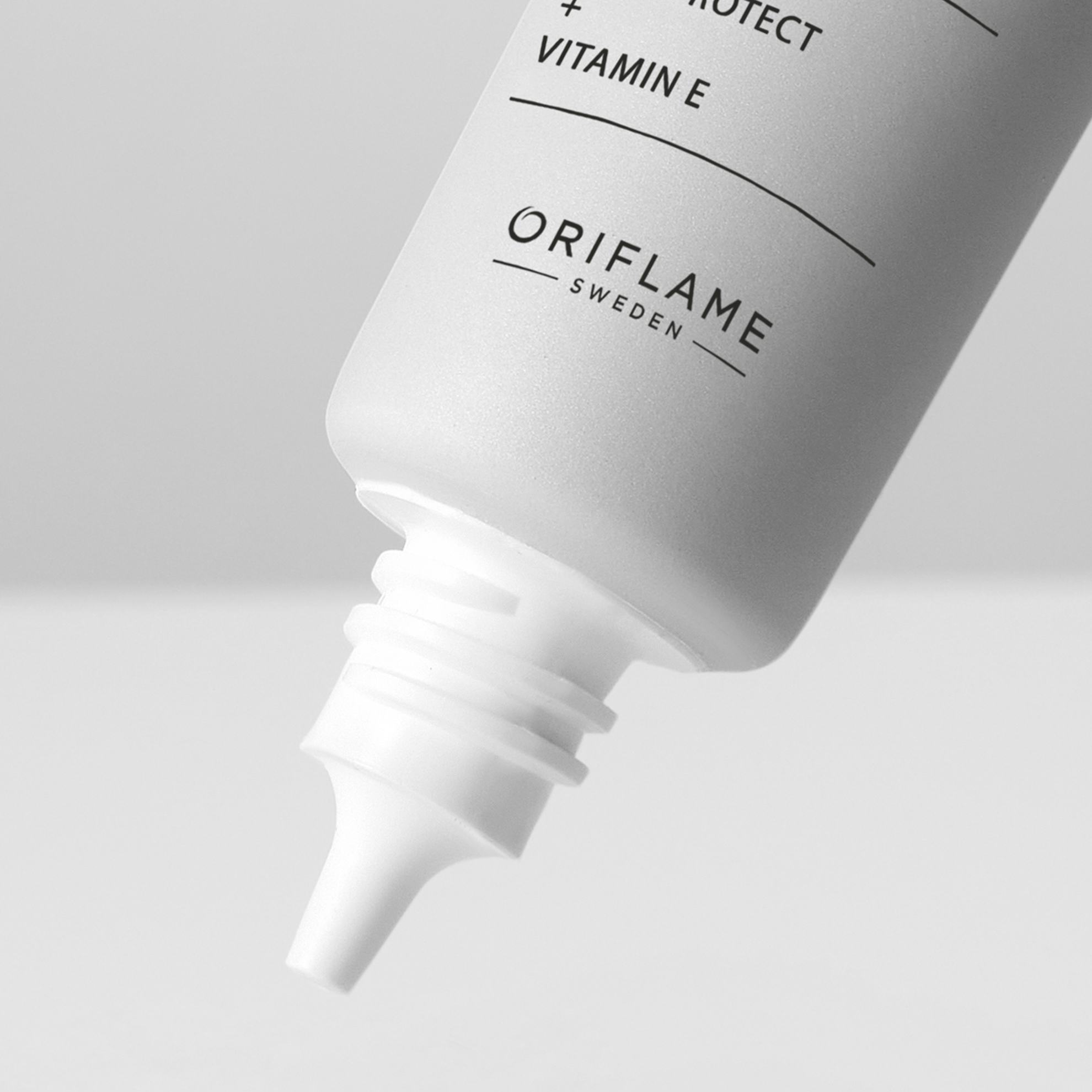 https://media-cdn.oriflame.vn/productImage?externalMediaId=product-management-media%2fProducts%2f41059%2fVX%2f41059_4.png&MediaId=20022685&Version=1