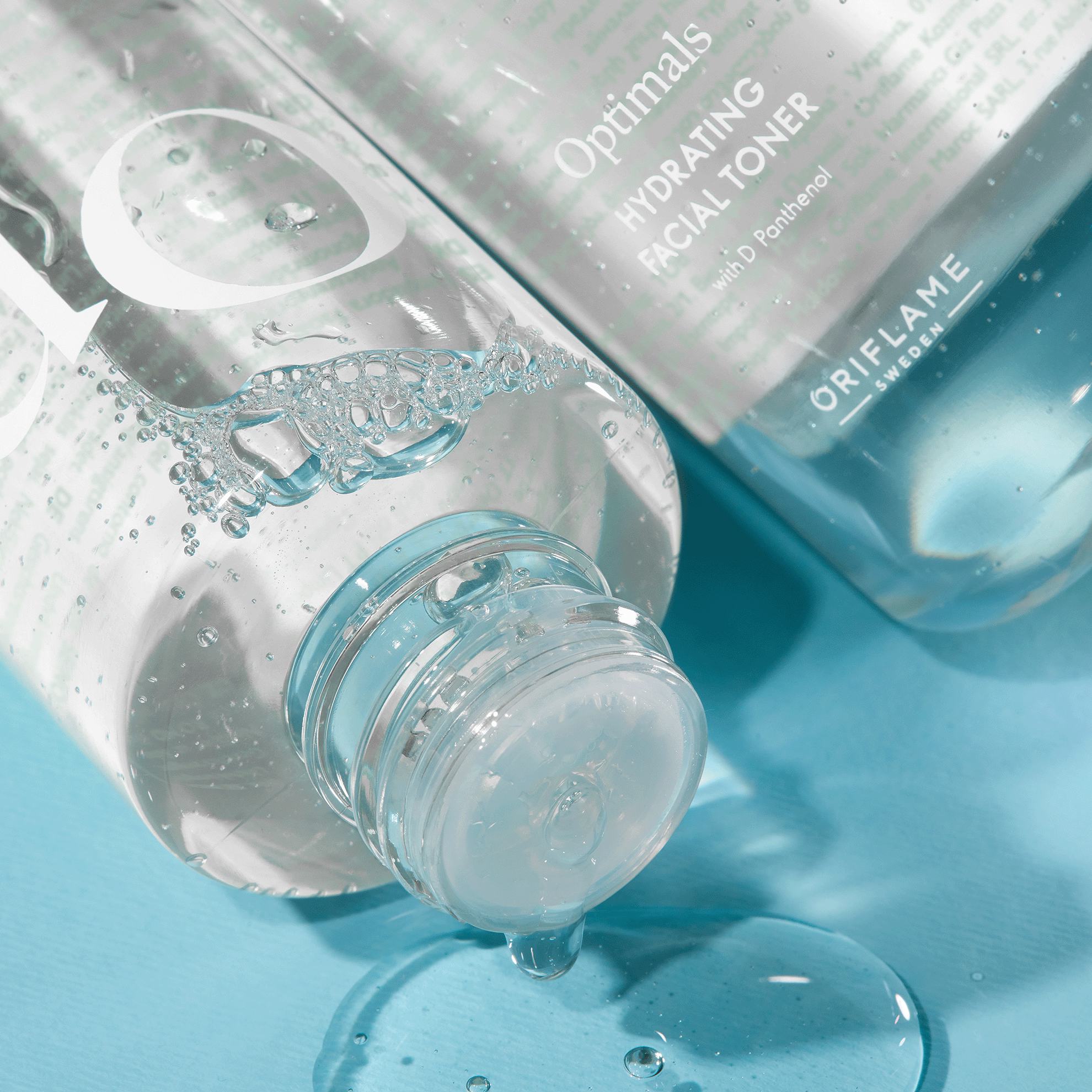 một bức ảnh cận cảnh chai sản phẩm