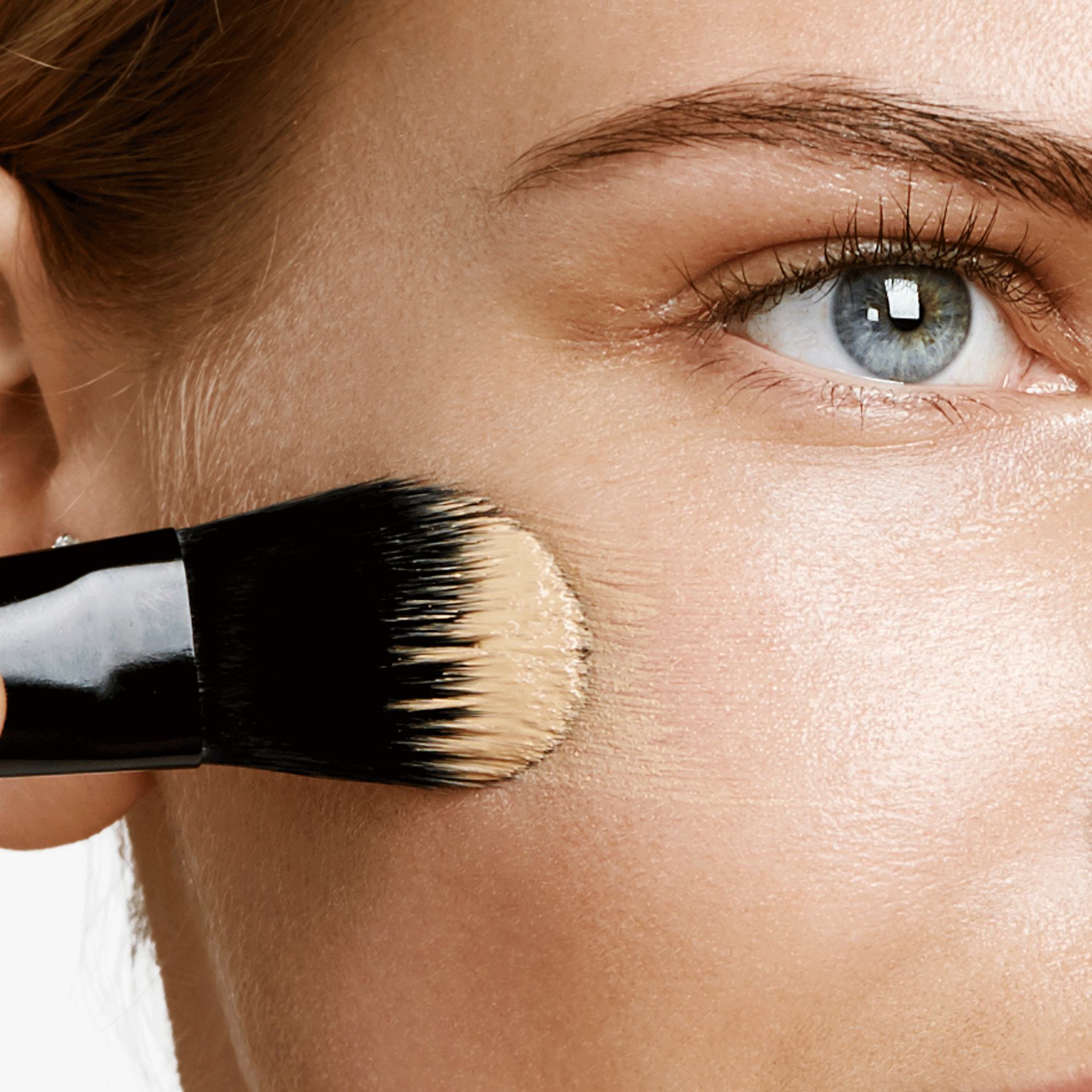https://media-cdn.oriflame.vn/productImage?externalMediaId=product-management-media%2fProducts%2f40830%2f40830_4.png&id=2024-03-11T10-04-32-391Z_MediaMigration&version=1607570125