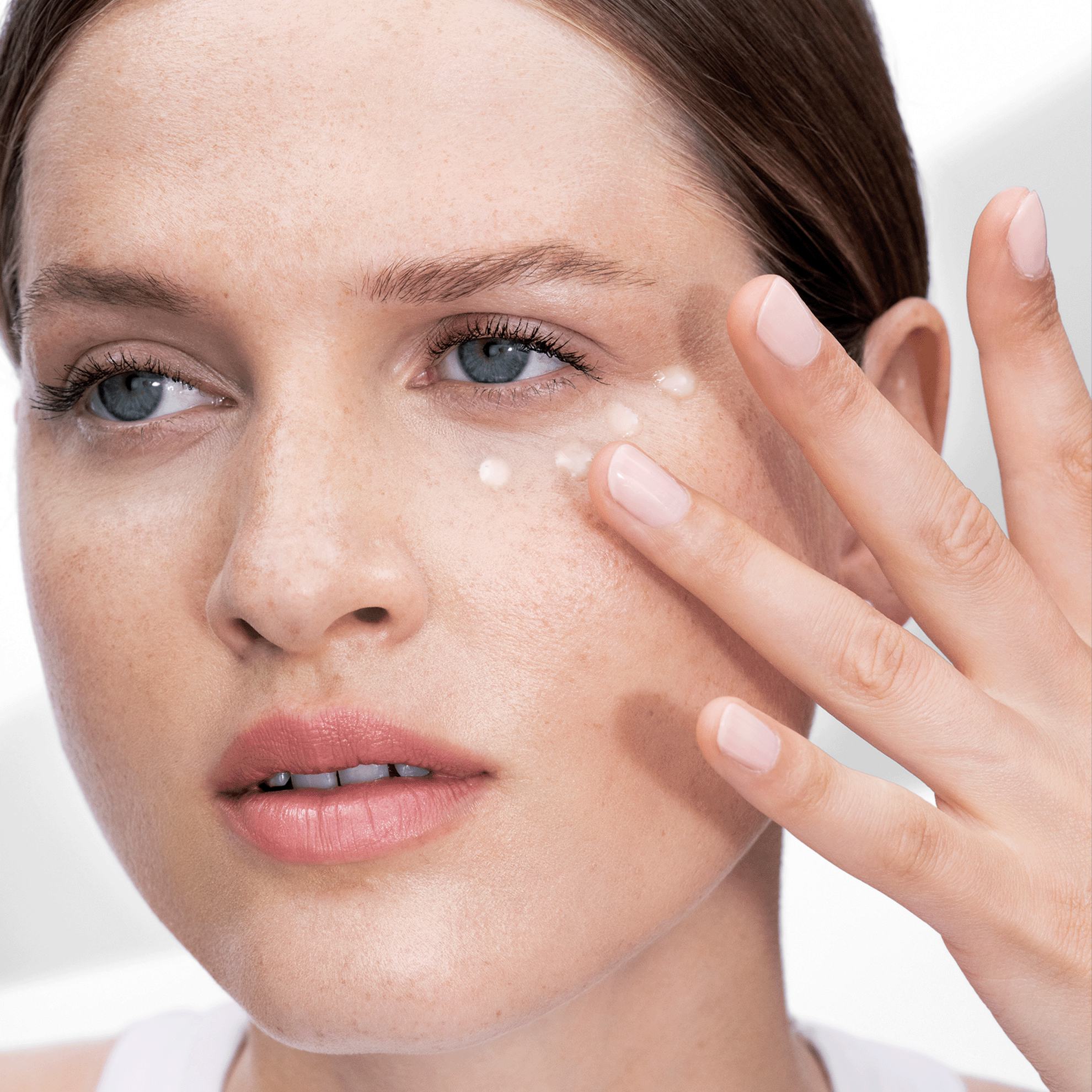 https://media-cdn.oriflame.vn/productImage?externalMediaId=product-management-media%2fProducts%2f41034%2f41034_2.png&id=17448894&version=4