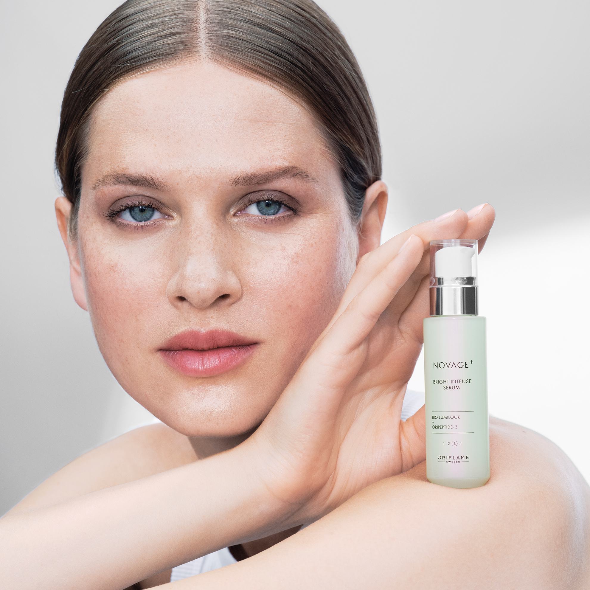 https://media-cdn.oriflame.vn/productImage?externalMediaId=product-management-media%2fProducts%2f41040%2f41040_4.png&id=17447860&version=4