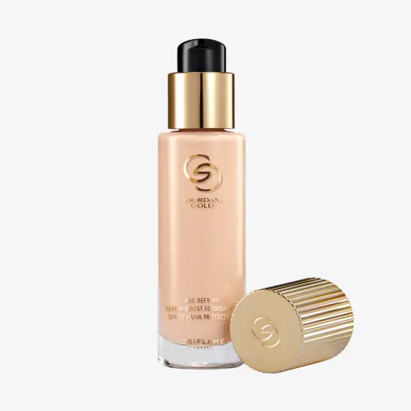 Một chai kem nền dạng lỏng