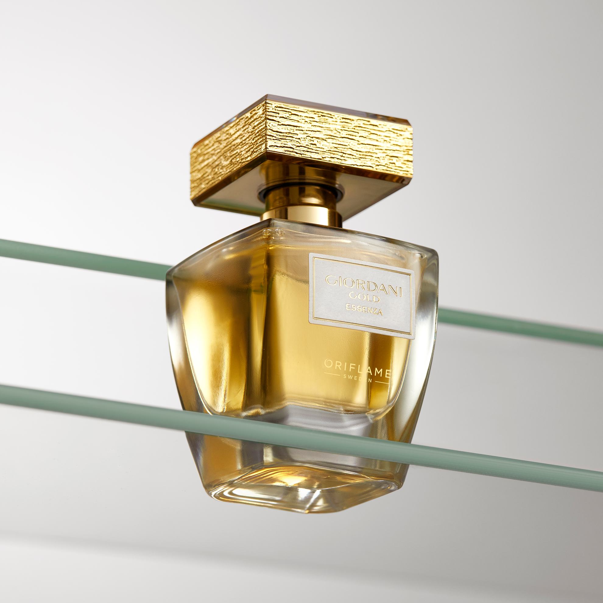 https://media-cdn.oriflame.vn/productImage?externalMediaId=product-management-media%2fProducts%2f42503%2f42503_3.png&id=18585143&version=1