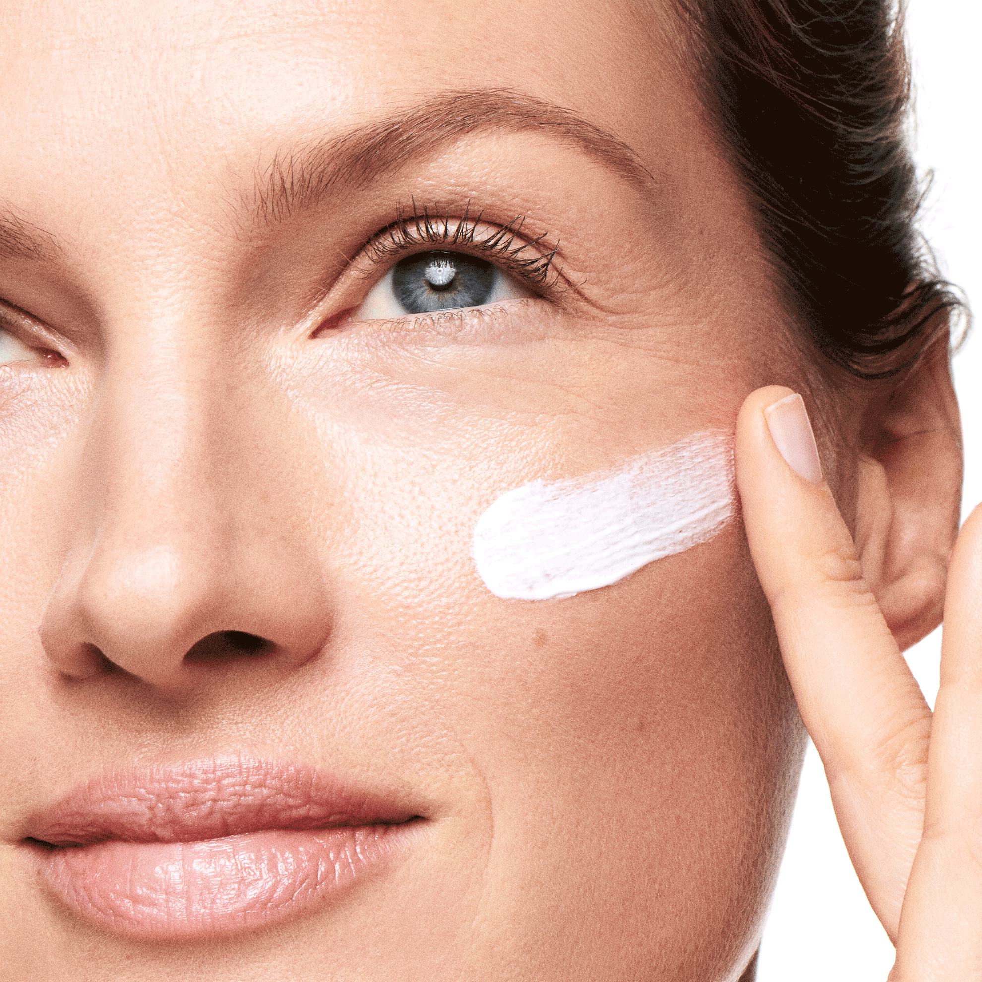 https://media-cdn.oriflame.vn/productImage?externalMediaId=product-management-media%2fProducts%2f42548%2f42548_4.png&id=14954014&version=2