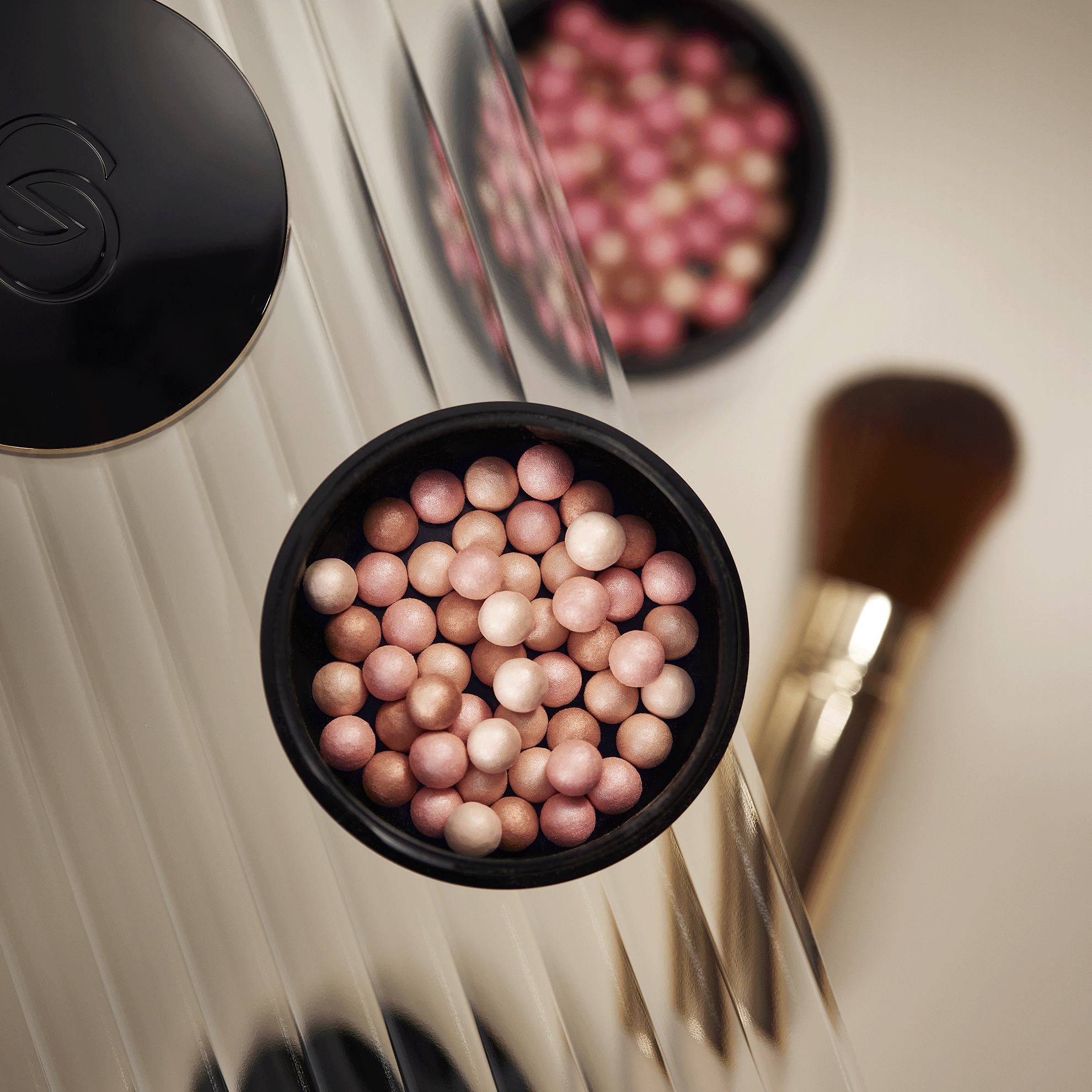 https://media-cdn.oriflame.vn/productImage?externalMediaId=product-management-media%2fProducts%2f44916%2f44916_7.png&id=19190172&version=2