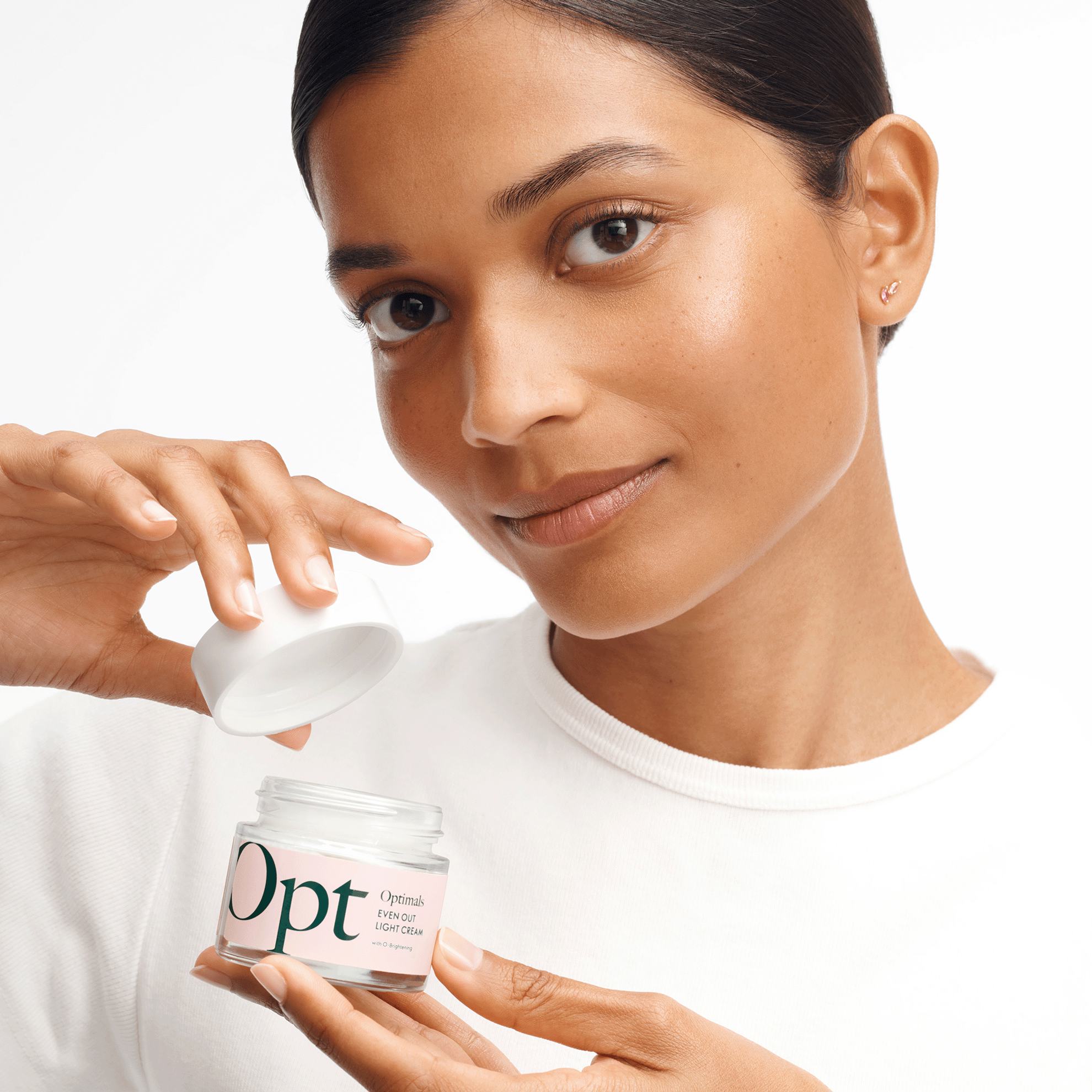 https://media-cdn.oriflame.vn/productImage?externalMediaId=product-management-media%2fProducts%2f45243%2f45243_6.png&id=20200740&version=3