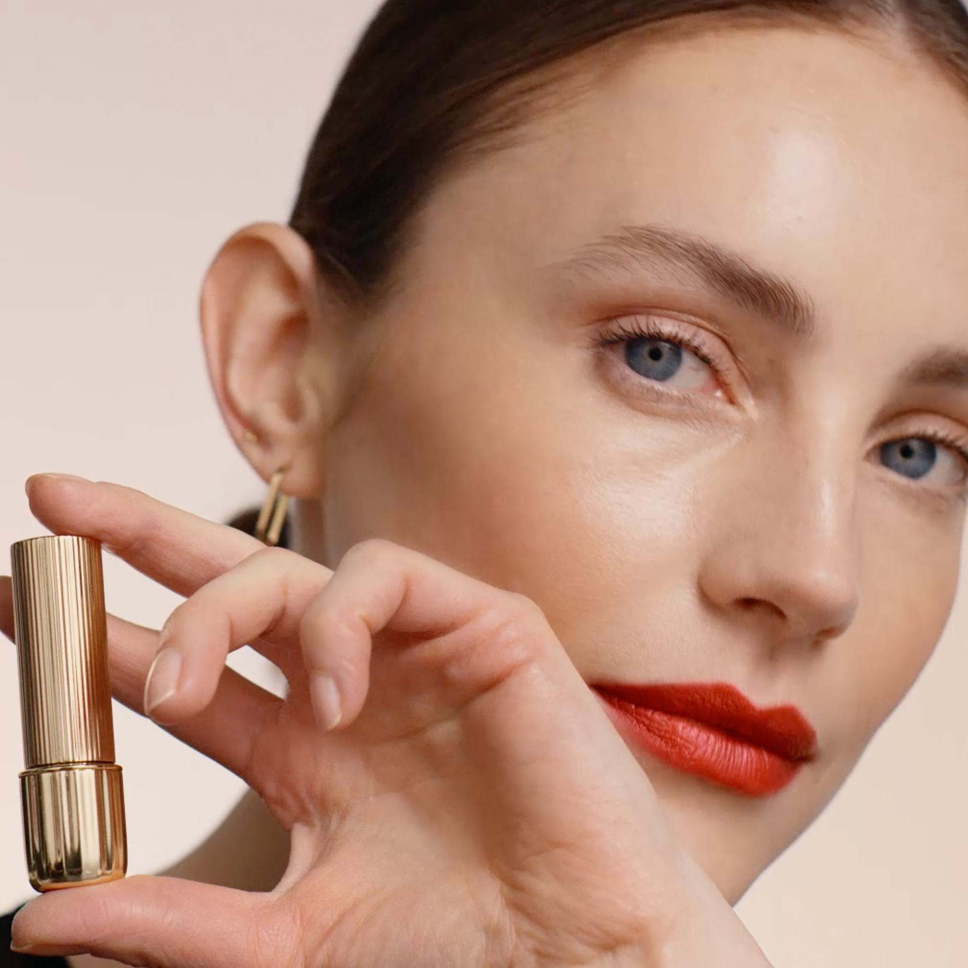 https://media-cdn.oriflame.vn/productImage?externalMediaId=product-management-media%2fProducts%2f45557%2f45557_10.png&id=18142067&version=1
