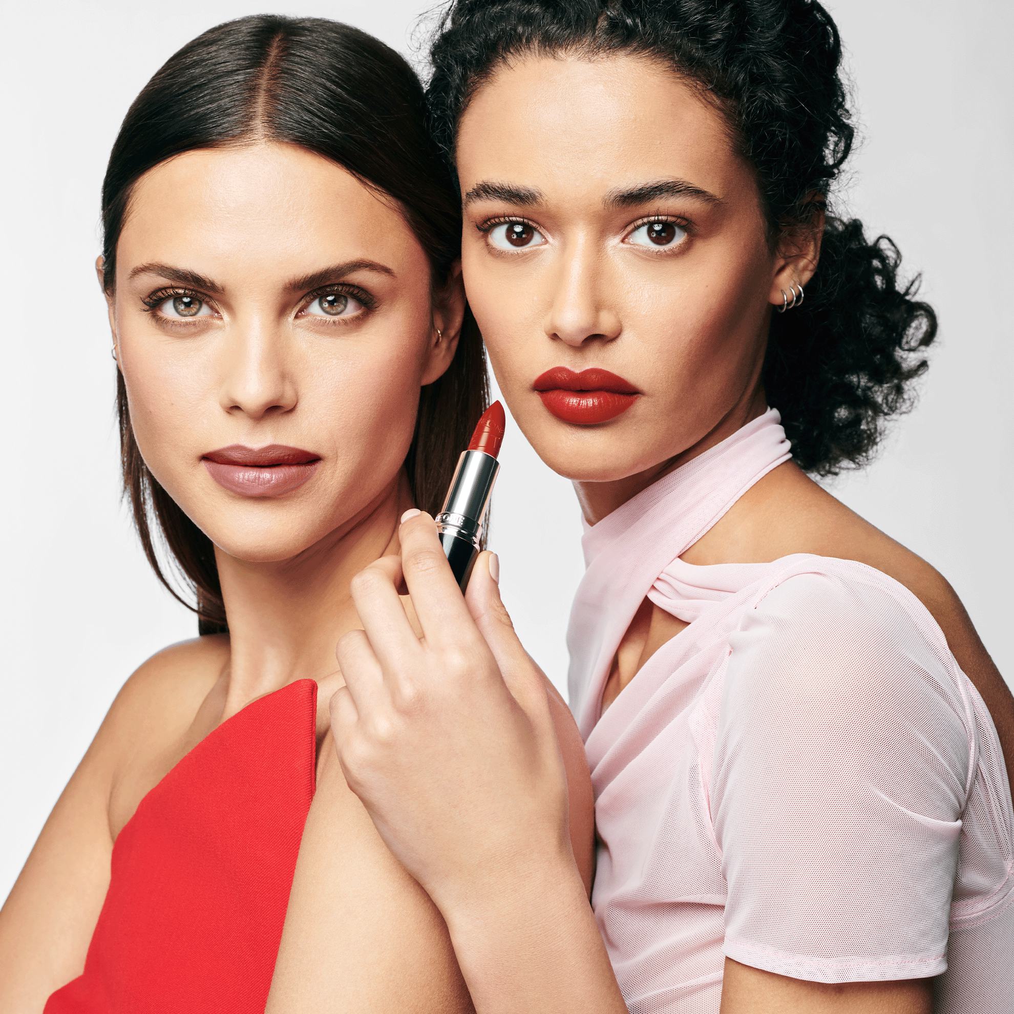 https://media-cdn.oriflame.vn/productImage?externalMediaId=product-management-media%2fProducts%2f46441%2fVX%2f46441_8.png&id=19905835&version=1