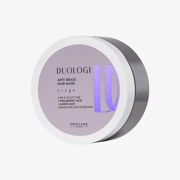 Một hộp trắng với chữ màu tím