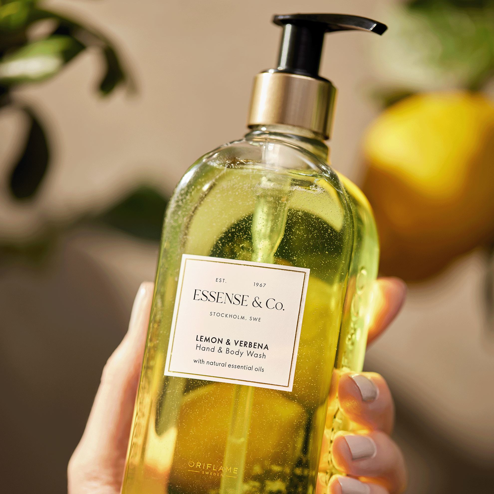 https://media-cdn.oriflame.vn/productImage?externalMediaId=product-management-media%2fProducts%2f46642%2f46642_4.png&id=19244220&version=1